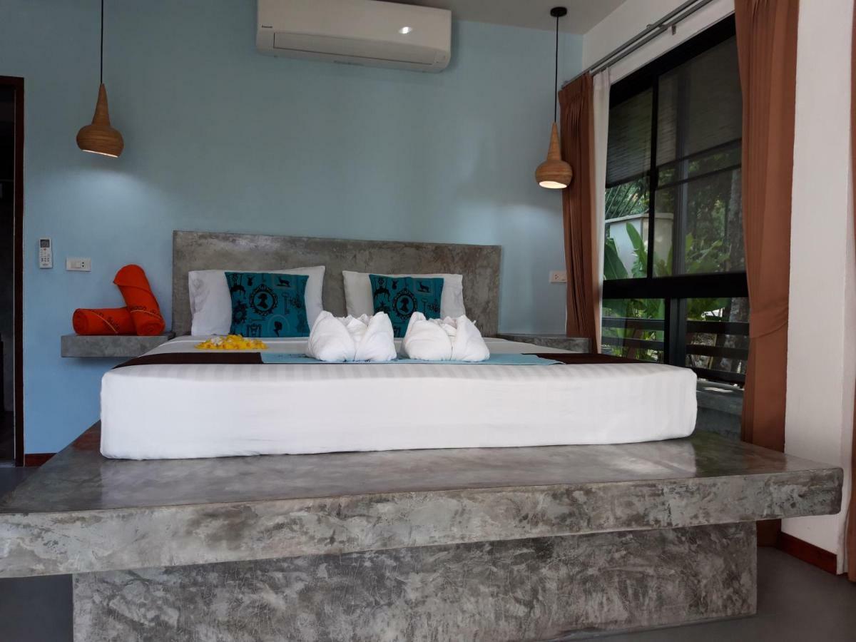 Padel Phangan Suite Chaloklum Oda fotoğraf